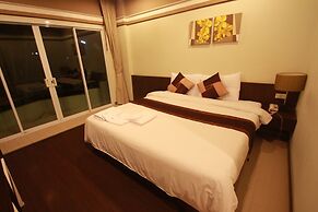 Narakul Resort Hotel