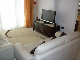 Luxury Penthouse E302
