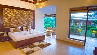 The Roar Resort