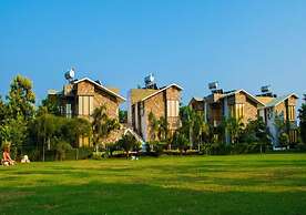 The Roar Resort