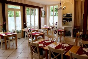Hôtel les Aubépines