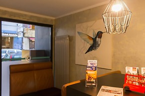 Hotel West