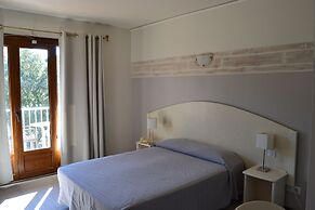 Hôtel Cyrnea