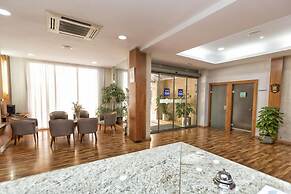 Hotel Rusadir