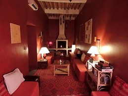 Dar Qamar