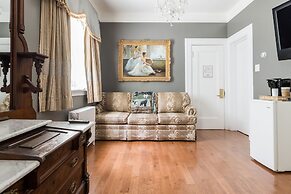 Monroe House Executive Suites