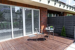 Friendhouse Apartments - Train Station Area