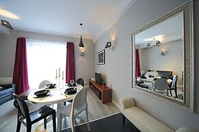 Friendhouse Apartments - Train Station Area