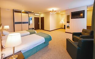 Reston Hotel & Spa