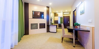 Reston Hotel & Spa