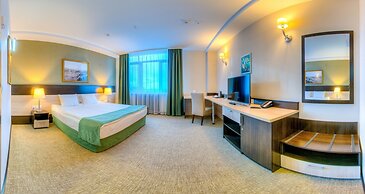 Reston Hotel & Spa