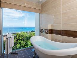 Condominium T-Room