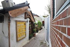 Hohomom Guesthouse