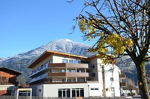 Aparthotel AlpTirol