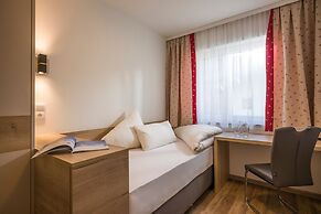 Aparthotel AlpTirol
