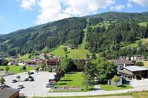Aparthotel AlpTirol