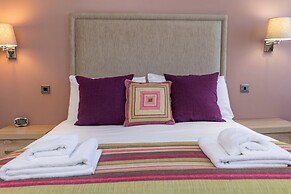 Swan Revived Hotel