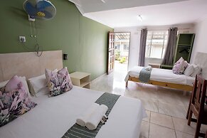 Livingstone Lodge