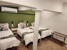 Livingstone Lodge