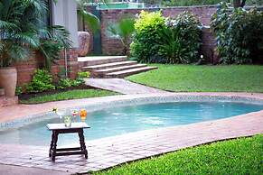Livingstone Lodge