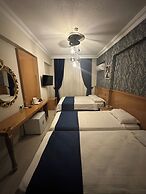 Serenity Suit Hotel