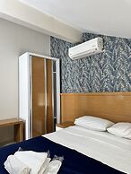 Serenity Suit Hotel