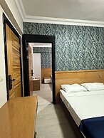 Serenity Suit Hotel