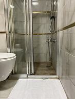 Serenity Suit Hotel