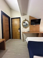 Serenity Suit Hotel