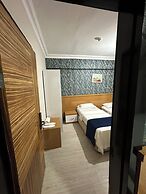 Serenity Suit Hotel