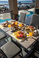 La Luna Hotel