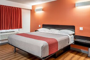 Motel 6 Fort Nelson, BC