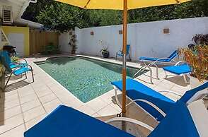 Hibiscus Heights