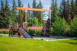 Baycrest Lodge