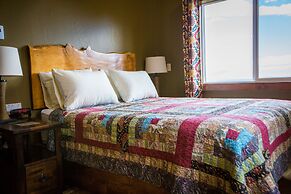 Baycrest Lodge