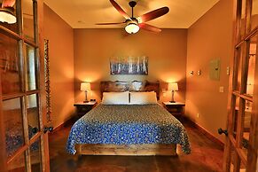 Baycrest Lodge