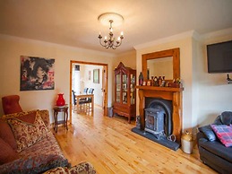 Woodfield House