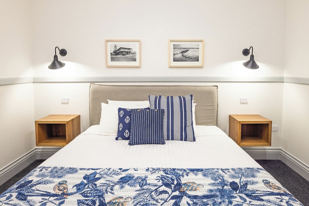 Bermagui Beach Hotel