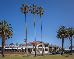 Bermagui Beach Hotel