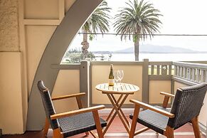 Bermagui Beach Hotel
