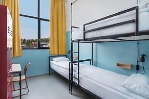 Fabrika Hostel & Suites - Hostel
