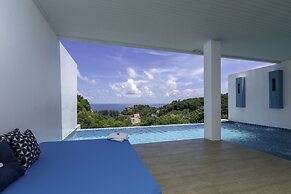 Amala Grand Bleu Resort Hilltops