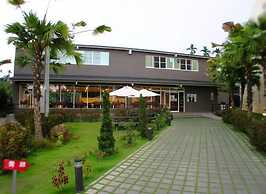 Moon Villa