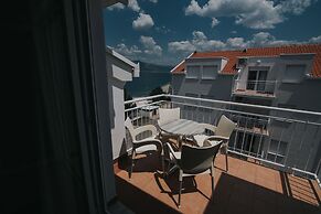 Villa Malo More
