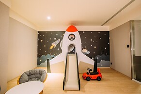 Mega Hotel
