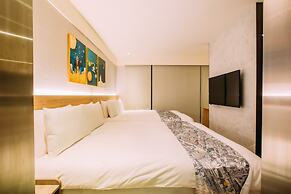 Mega Hotel