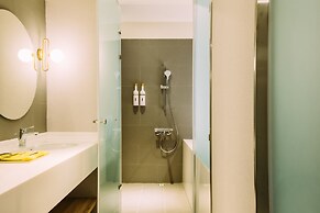 Mega Hotel