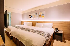 Mega Hotel