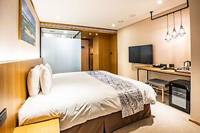 Mega Hotel