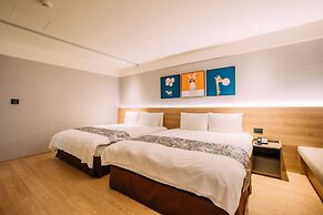 Mega Hotel